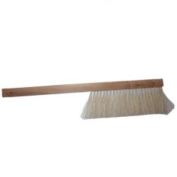 Metli�ka so syntetick�m bielym vlasom stredn�, dreven� r��ka