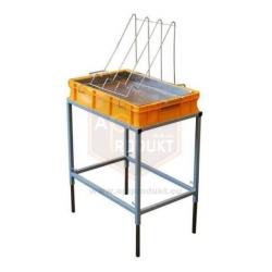 Odvie�kovac� st�l s plastovou va�ou a nerezov�m cedn�kom, 100 mm